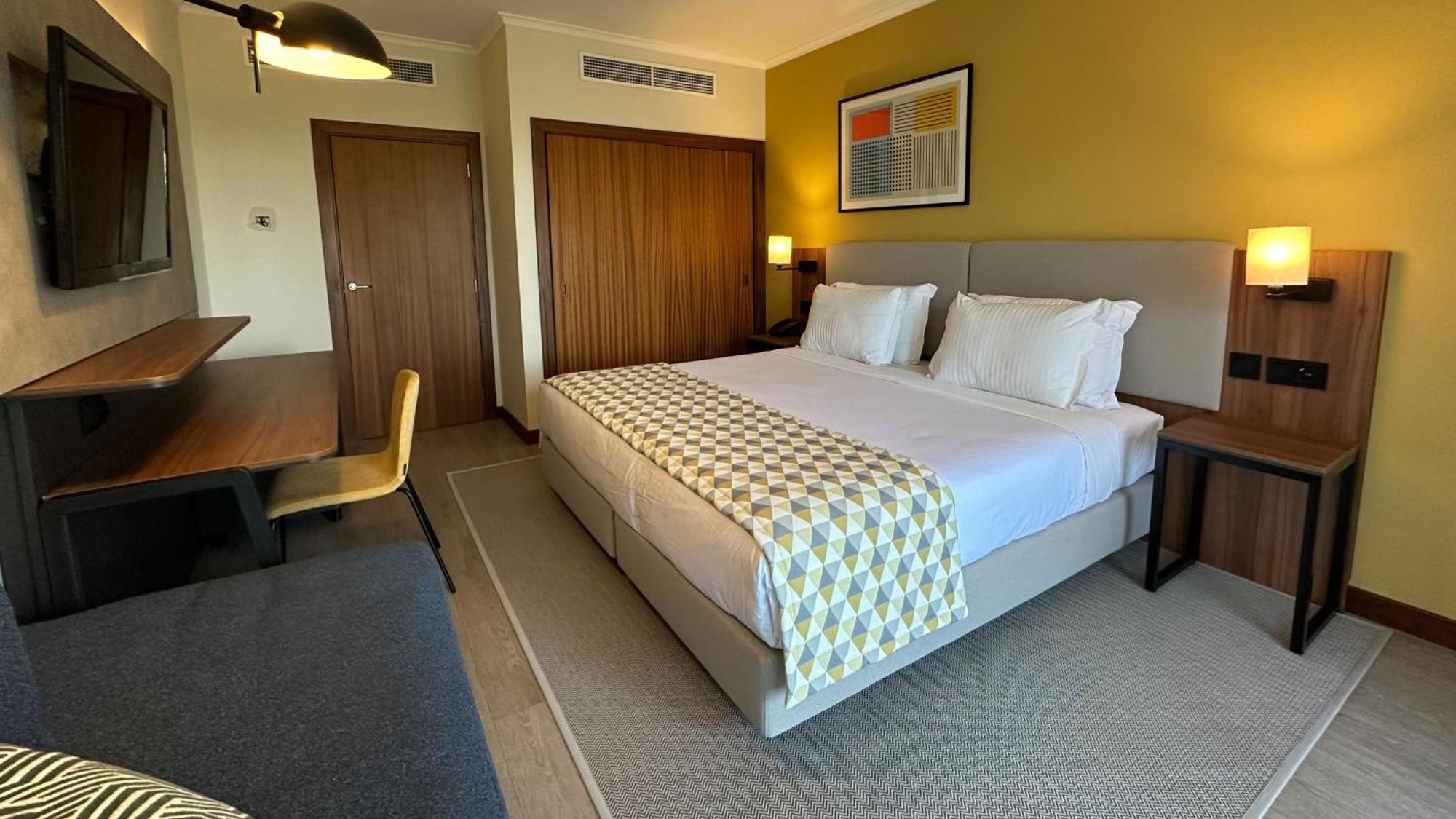 Holiday Inn Algarve Albufeira By Ihg المظهر الخارجي الصورة