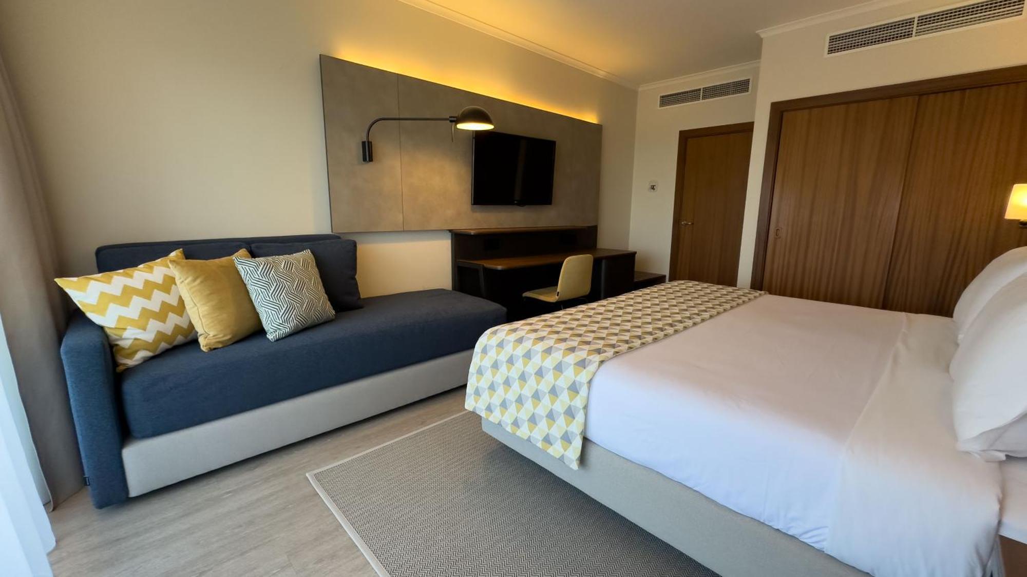 Holiday Inn Algarve Albufeira By Ihg الغرفة الصورة